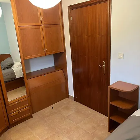 Casa Con Terraza Y Jardin بيت للعطل *